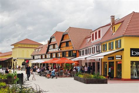 roppenheim outlet center.